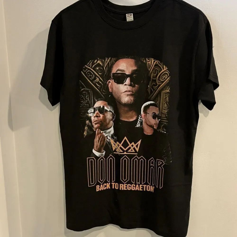 Don Omar Black Graphic Tee - Short Sleeve